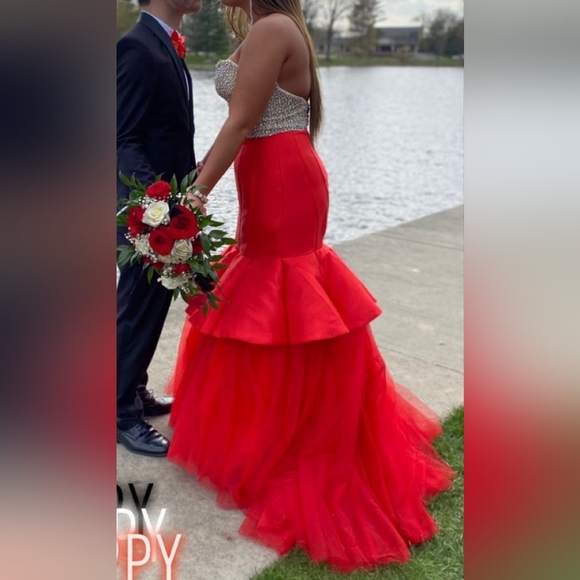 Tiffany Champagne strapless rhinestone embellished red mermaid prom gown 16 - Picture 5 of 7